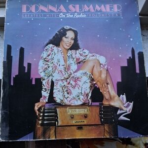 Donna Summer 1979 Greatest Hits Vinyl Vol 1 + Vol 2 LP ON THE RADIO